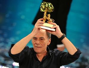 Roberto Vecchioni vincitore del Festival di Sanremo 2011