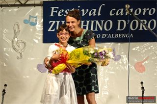 Erika DiMaio premiata da Francesca Vigo