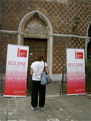 L'ingresso del padiglione ucai denominato blue zone