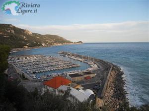 Panoramica del porto di Finale Ligure