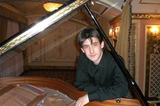 Il pianista Valbonesi